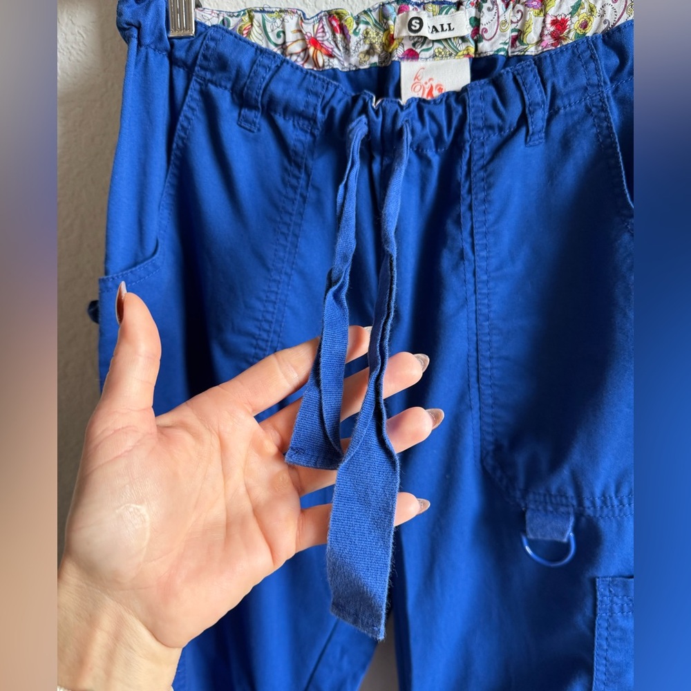 Koi Lindsay Cargo Royal Blue scrub pants sz: Small Tall - Picture 11 of 13
